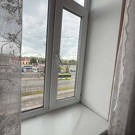 городоцька 169, жд вокзал,близько центр,парковка