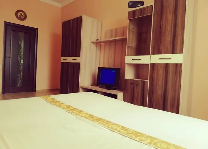 Apartment городоцька 169, жд вокзал,близько центр,парковка Lviv