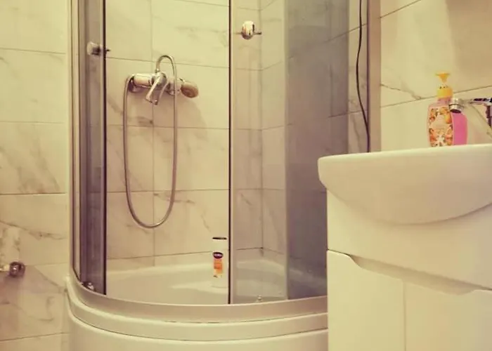 Apartment городоцька 169, жд вокзал,близько центр,парковка *